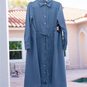 Elegant Blue Maxi Dress